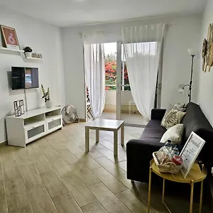 https://apartamento-brisa-de-el-medano.adeje-hotels.com