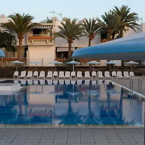 https://primavera-sun.adeje-hotels.com